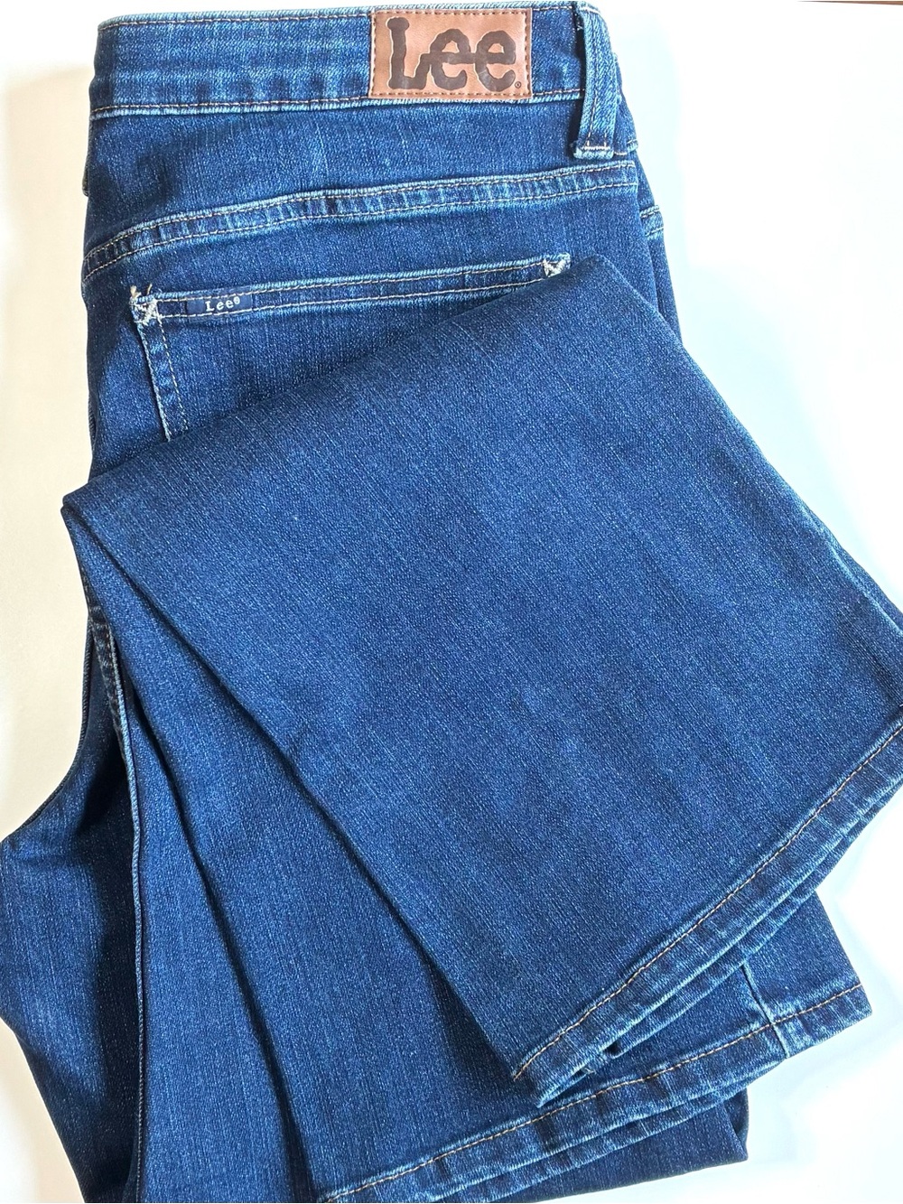 Women’s Lee Bootcut Legendary Jeans - Picture 6 of 14